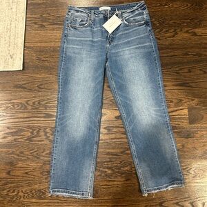 Darina Mid Rise Cropped Straight Leg Jeans